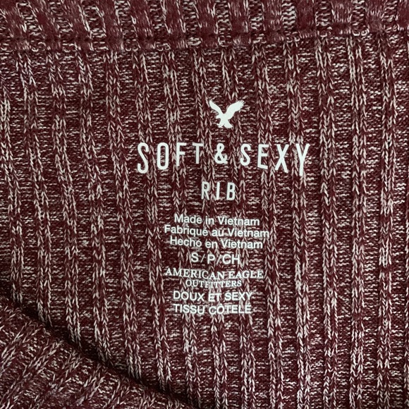 American Eagle Ribbed Top - Picture 3 of 3